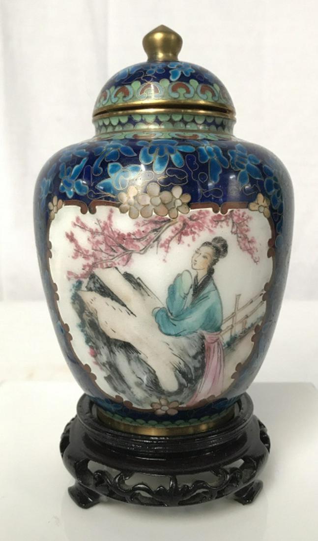 Chinese Hand Painted Cloisonné Ginger Jar: Chinese Cloisonné Ginger Jar With Hand Painted Figural scenes and carved wooden stand, measures approximately 7.75 inches tall x 4.5 inches in diameter, no condition issues noted. Orientalism, orient
