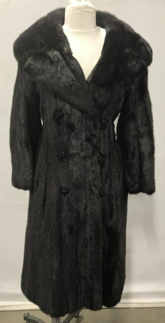 Vintage Luxury Mink Fur Overcoat W Fur Lined Belt: Vintage Brown Black Mink Overcoat, Fur Coat, Full Length Fur Coat, approx 42 inches in drop from collar to bottom hem, 22 inches in sleeve, 16 inches in width at shoulders. Fur lined belt has rhinesto