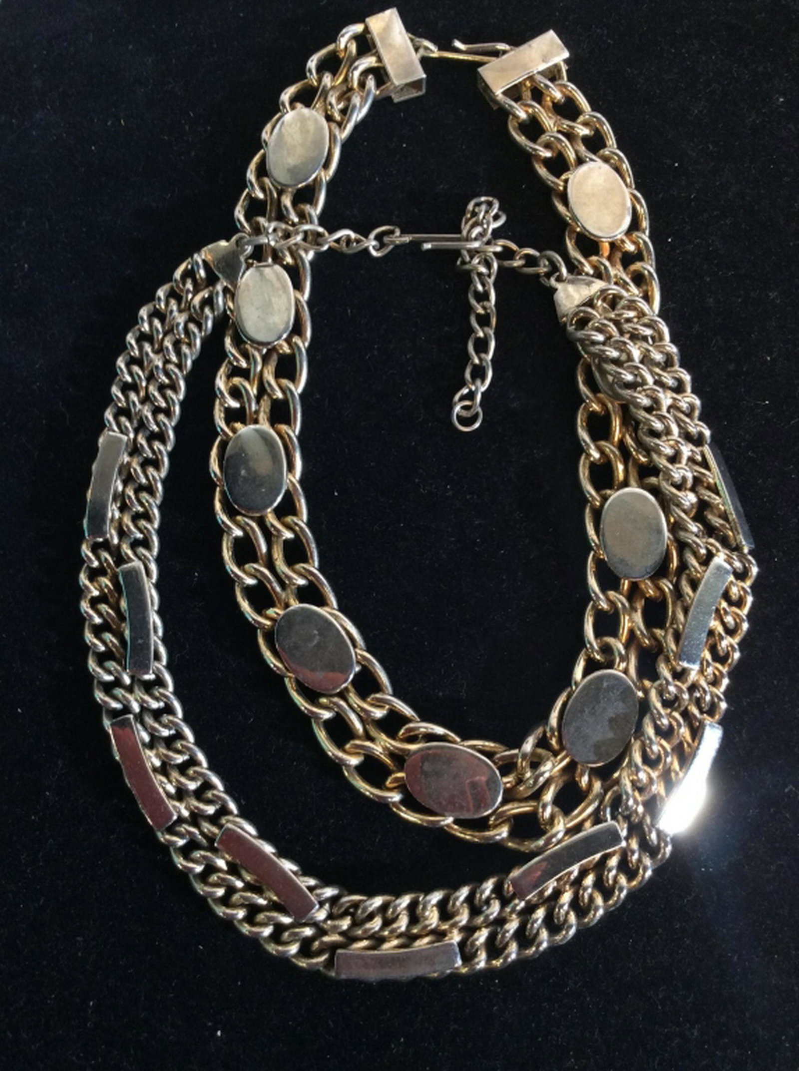Lot 2 Layered Chain Choker Necklaces Gold Toned Metal,: Gold Toned Metal, some surface wear and discoloration. Measures approximately 6 in long, ladies fashion estate costume jewelry, 4