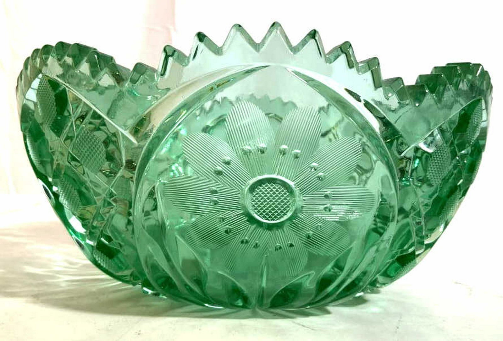 Etched Cut Green Crystal Bowl: Tableware, decorative accessory, cut crystal, art glass, saw toothed edge, measures app ht 4 inches diameter app 8.5 inches