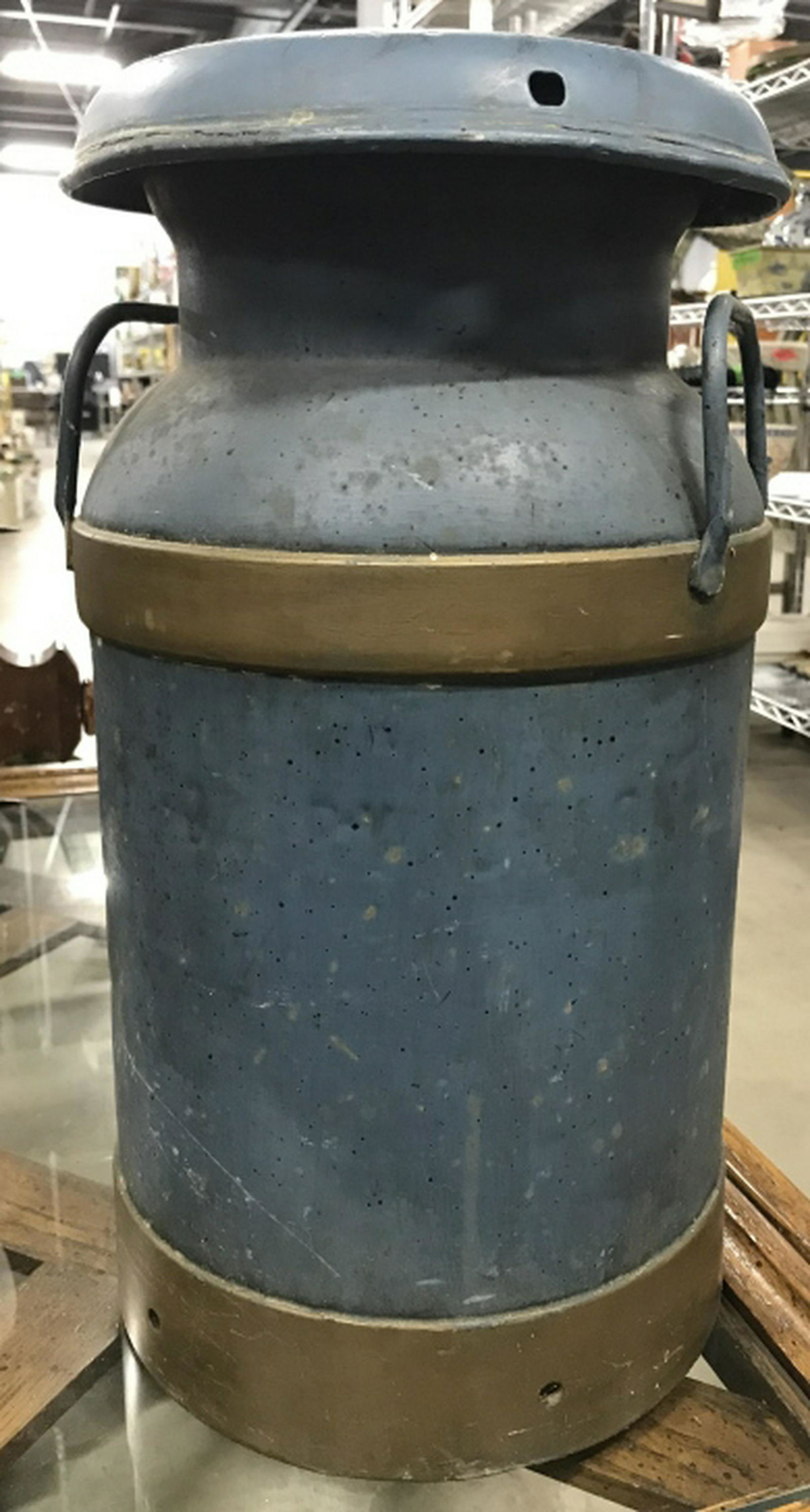Antique Blue Painted Metal Milk Jug: Milk can, milk jug, Vintage Possibly antique, farm accessory, country decor, measures ht app 19 inches diameter app 12 inches, markings on lid, partially legible, read Brooklyn,