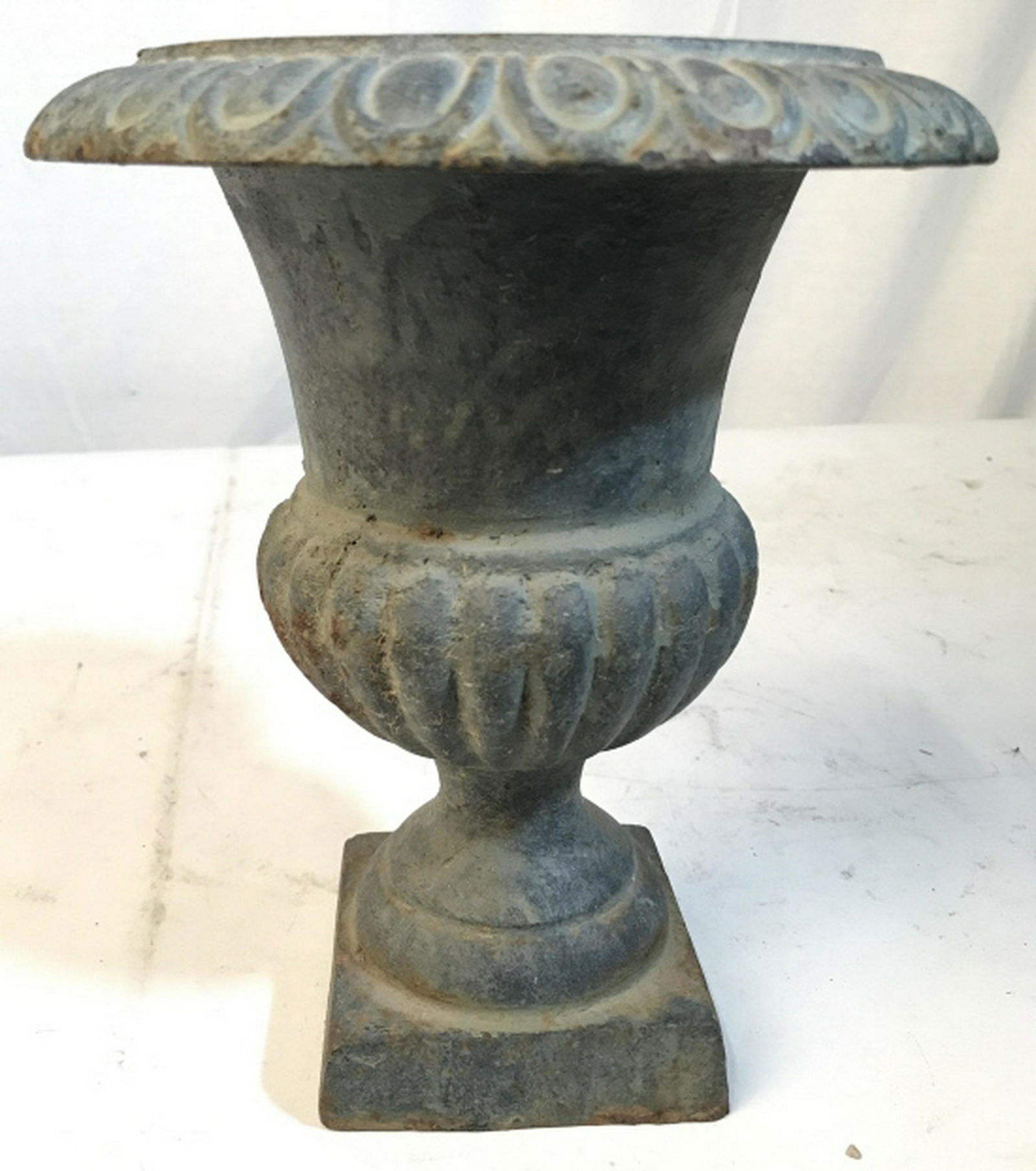Cast Iron Urn Planter: Cache pot, decorative accessory, garden accessory, measures app ht 9 inches diameter app 8 inches