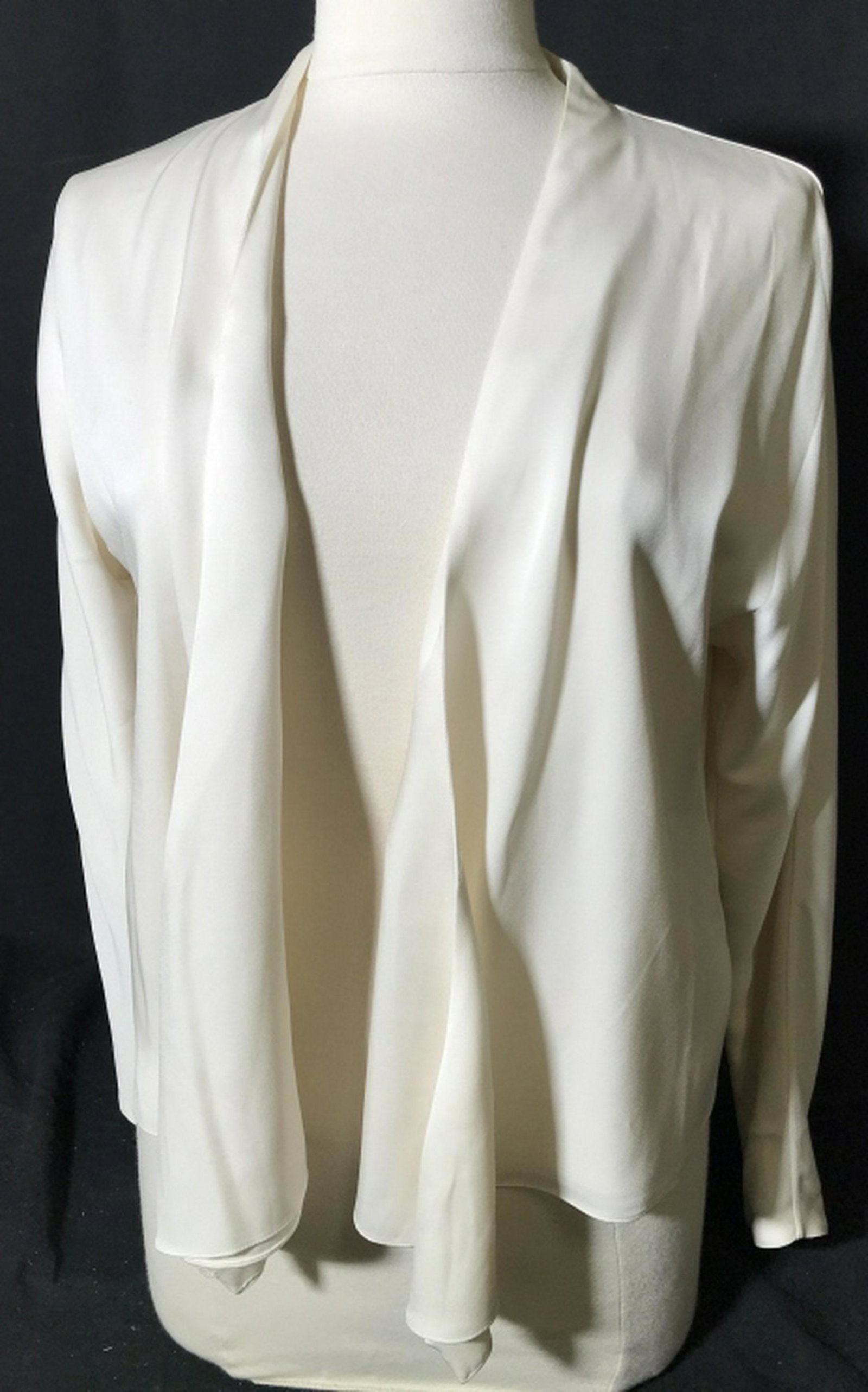 ROW white drape cardigan Row white drape cardigan.: Row white drape cardigan. Lightweight material, size 1. 5 Row, row clothing, white cardigan, cardigan, formal cardigan, white clothing, elegant clothing, formal clothing