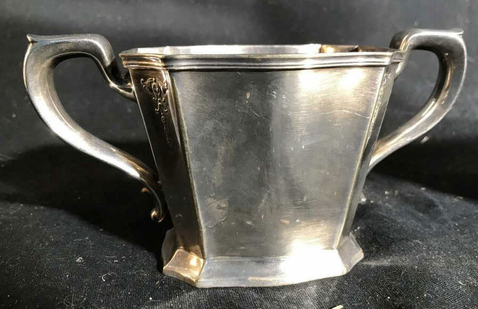 Gorham Silver Plate Sugar And Creamer Set Marked: Marked underside Gorham, and EP, sugar and creamer set, each measures ht app 3.5 inches, Table ware, coffee tea service accessories