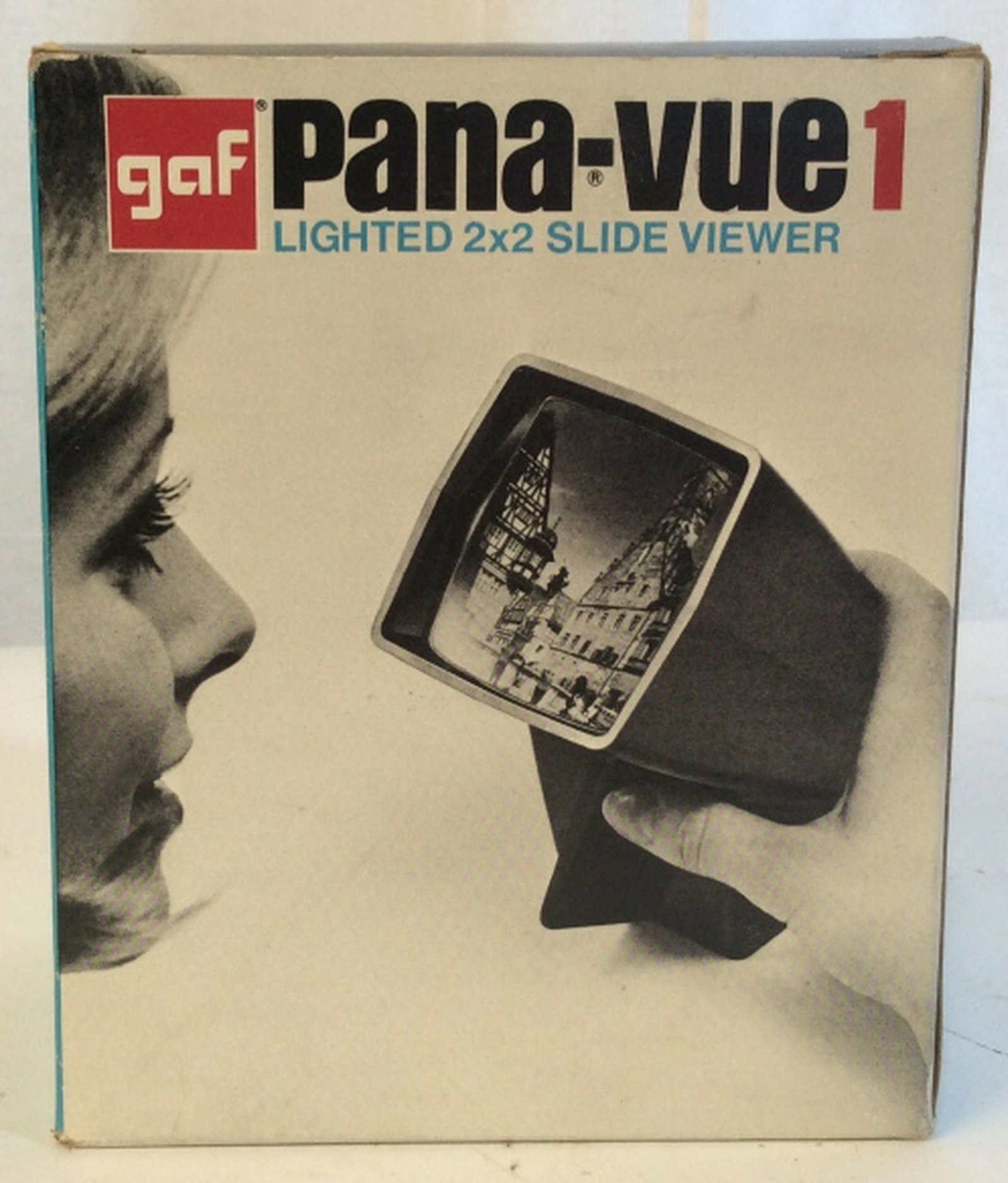 Vintage gaf pana-vue 1 2x2 slide viewer Vintage gaf: Vintage gaf pana-vue 1 2x2 slide viewer. In original box. Parts may be missing. not tested 5 Gaf, panavue, slide viewer, lighted slide viewer, vintage, vintage gaf, retro collectible,