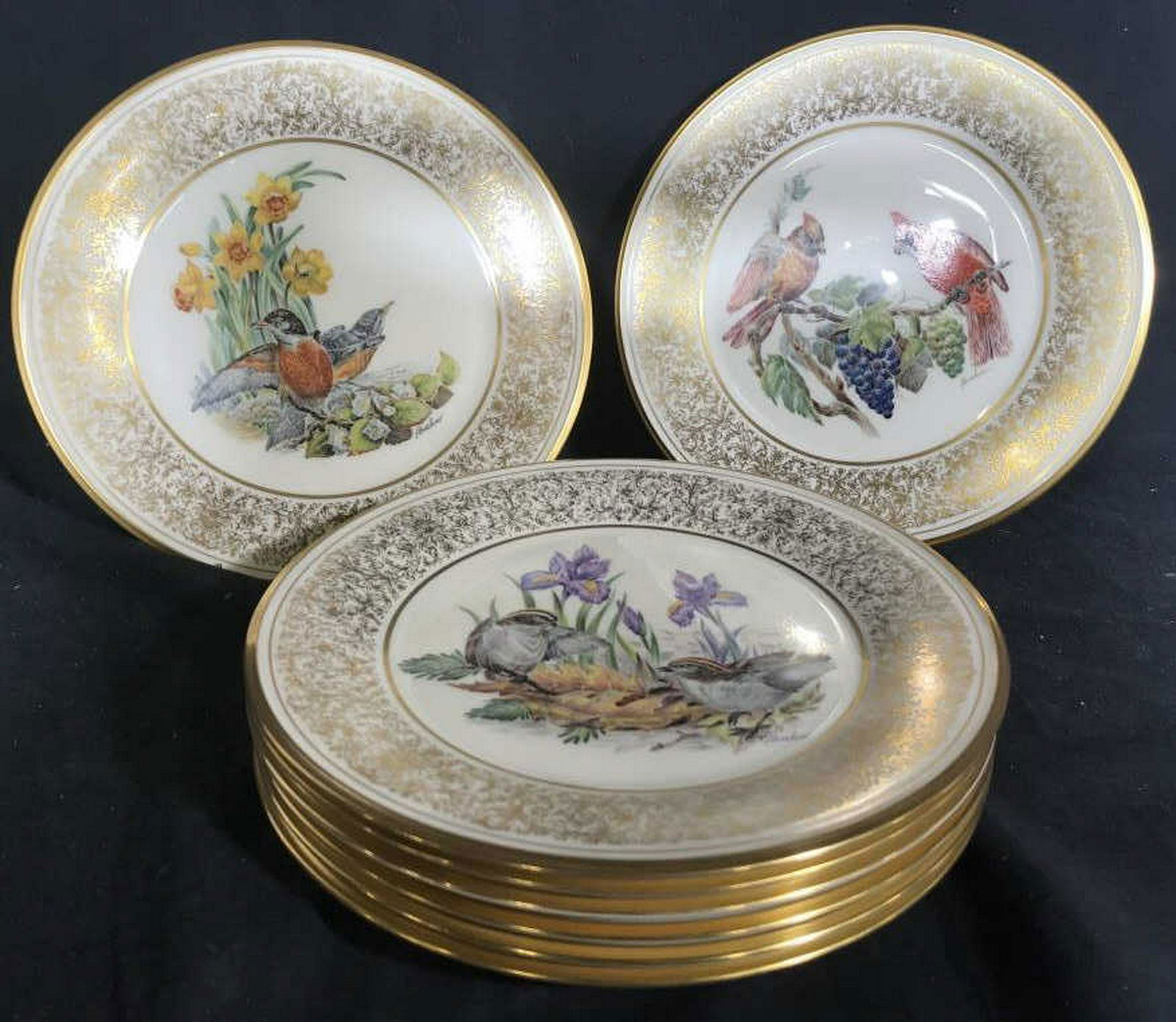 Set 8 Lenox Boehm Bird Plates Limited edition porcelain: Limited edition porcelain plates each marked for Boehm Birds, adapted from original works of art,by Edward Marshall Boehm, Made in USA, diameter app 10.5 inches, dinnerware, dinner plates, decorative