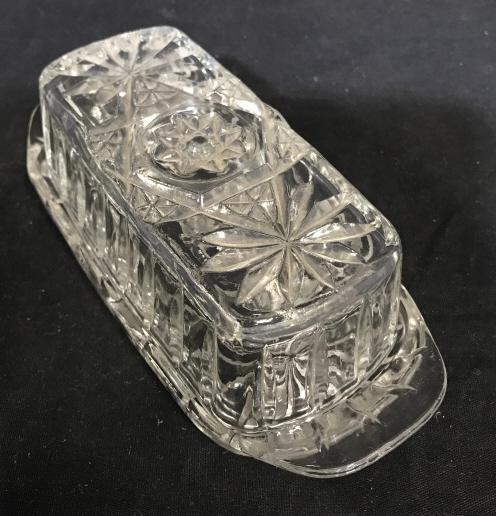 Vintage Glass butter dish: Vintage glassbutter tray with geometric designs. Butter tray, vintage butter tray, glass butter tray, kitchenware, glass kitchenware 5