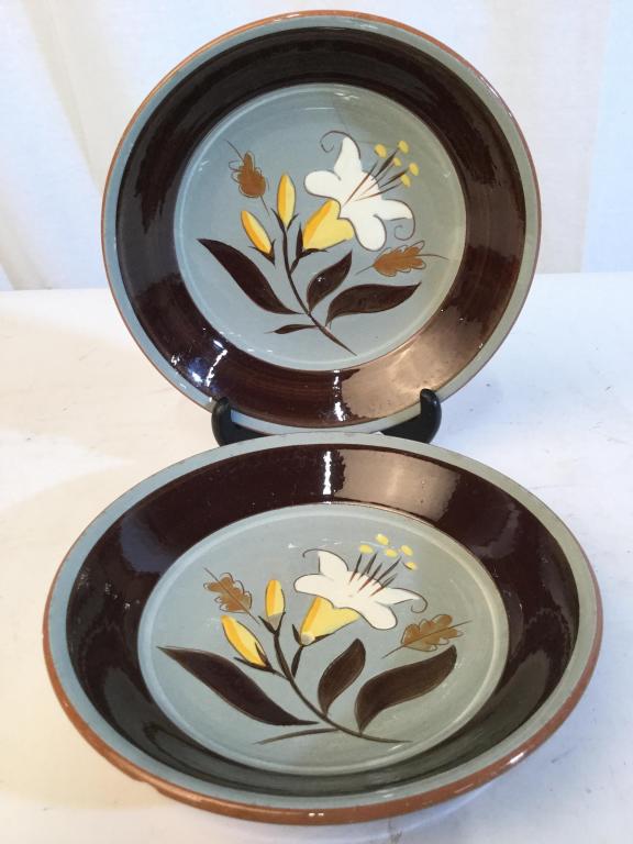 STANGL POTTERY Floral Detailed Bowls: Underside of pieces are marked STANGL POTTERY. Piece approx 7.5 inches wide. 2 inches tall. Pieces appear to be hand painted. One bowl has some minor chips. pottery ceramic, trinket dishes bowls, deco