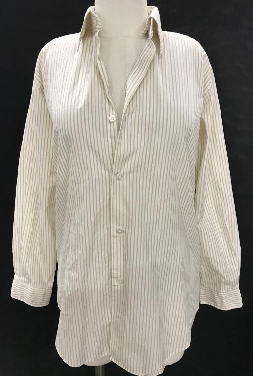 HERMÈS PARIS Striped Buttoned Cotton Shirt: Button Down Shirt with removable collar. Collar buttons off to use as a Crew Neck Style Shirt. Size 38. Cuffs have 2 buttons as well, Made in France. Dry Clean. Luxury French Designer, Hermès Paris L