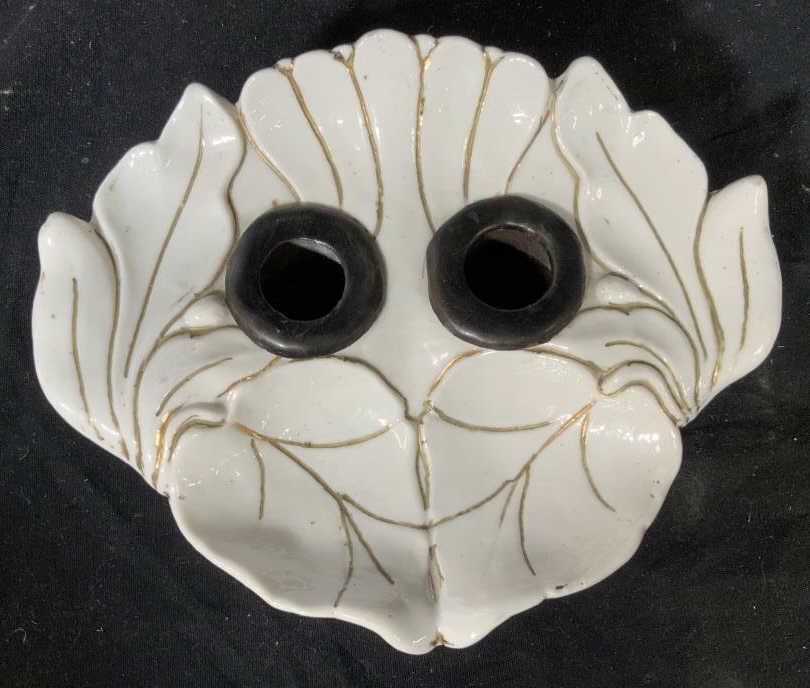 Antique French Porcelain Double Ink Well: French Porcelain circa 1870, old Paris porcelain white with gold swirl design, two removable metal ink wells, 19 ht century French antique desk accessory, table ware, collectible inkwell, measures app