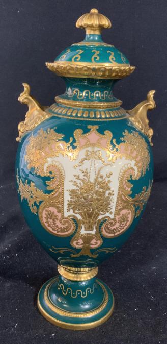 Royal Crown Derby Vintage Lidded Urn Vase: Marked trademarked Royal Crown Derby, England, Hand Painted with gold accents, short pedestal base, trophy form lidded urn, vintage possibly antique, decorative arts, ht app 10 inches, lid has hairlin
