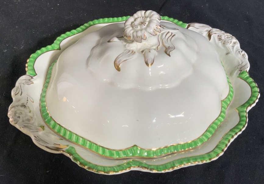Antique English Porcelain Tureen ,C1860: Lidded Bowl, tableware, 19th Century English porcelain, measures app ht 6 inches length app 11.5 inches by 10 inches, tableware, collectible English Porcelain,