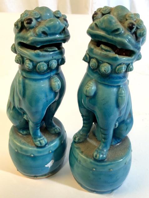 Pair Turquoise Ceramic Asian Food Dogs: Ceramic, porcelain, pottery foo dogs, temple lions, Chinese dragons, asian arts and crafts, collectible chinoiserie, each measures htbapp 6.5 inches