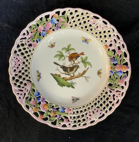 HEREND Porcelain Painted Plate: With pierced border, marked for HEREND, Hungary, Hand Painted collectible porcelain, luxury porcelain, tableware, decorative arts diameter app 9.5 inches