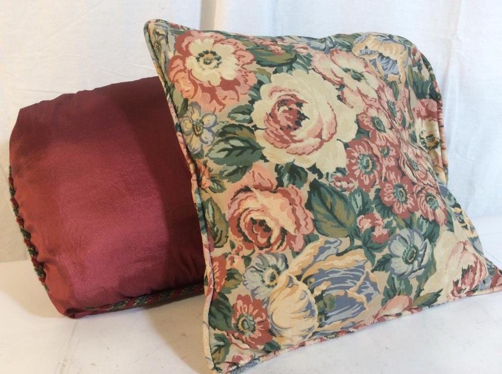 Lot 2 Decorative Throw Pillows, Handmade: Cotton Floral Print, Vintage. Zippered Pillow Covering With Matching fabric piping. Measures 15 x 15 in. Pillow form included and also has white linen pillow cover with embroidered strawberry. Cover i