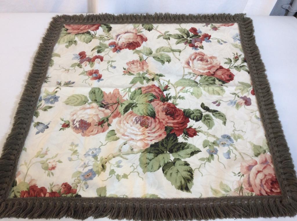Vintage Floral Damask Tapestry with Tassel Border: Rose and Leaf Motif Damask Fabric Tapestry. Measures 27 x 28 in. Up cycle. Textiles, Tapestry, Vintage, Interior Wall Decor, Country Home Decor, Table Cover, Damask, Tassel Tapestry, Tabletop, Rose Mo