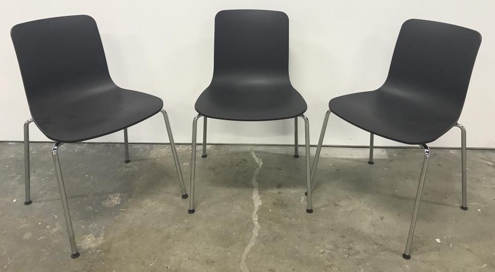 Set 3 VITRA Industrial Modern HAL Tube Chairs: Set 3 VITRA Industrial Modern HAL Tube Chair with black toned shell and tubular steel legs. Designed specially by Jasper Morrison for the HAL Armchair, bestows the chair with a unique character – wh