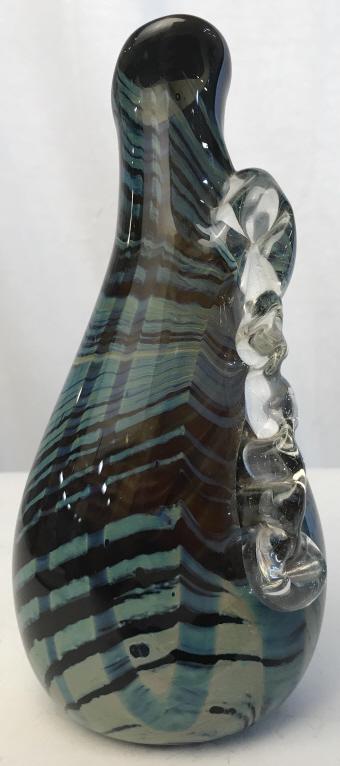 1977 Signed Pulled Feather Studio Art Glass Vase: Signed on underside for Grace Franisco 1977. Hand-blown Glass with Pontil mark on underside. Vase is black with tones of green and blue in pulled feather pattern. Thick Applied rigaree handle detail. 