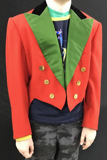 Bernard Weatherill Master of the Hunt Coat, M. H.: Gents Scarlet Tail Coat dedicated to the Master of the Hunt. Vintage ( 1974) and SAVILE ROW tailored by BERNARD WEATHERILL with authentic brass buttons indicate the Master of the Hunt. Buttons are mon