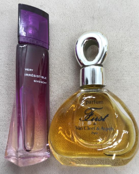 Luxurious Vintage High End Perfumes, Lot 7: Perfume [ Parfum] samples from Luxe Designers. Full large size sample bottles for most. AVG 7.5 ml bottles or 3.7 ml. Lot includes CHLOÉ NARCISSE, GIVENCHY VERY IRRÉSISTABLE Eau de Parfum, YVES ST.