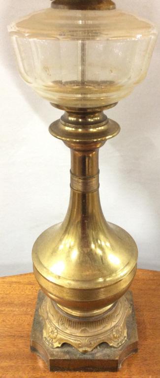 Pair Gold Toned Glass & Brass Lamps: Lot includes 2 lamps each appear to be brass and glass. Pieces include shades and finials. Vintage lamps, brass lamps, table lamps, End table lamps. home lighting, home accent Each measures approx 36 