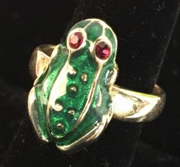 Kenneth Lane Enameled & Adjustable Frog Ring: Green & Gold Tone Frog with red rhinestone eyes by luxurious designer Kenneth Jay Lane. Signed on sm. plaque. Ring app size 7- 7.5 and smaller. Frog, Luxury Designer Costume Jewelry, Kenneth Lane, Ken