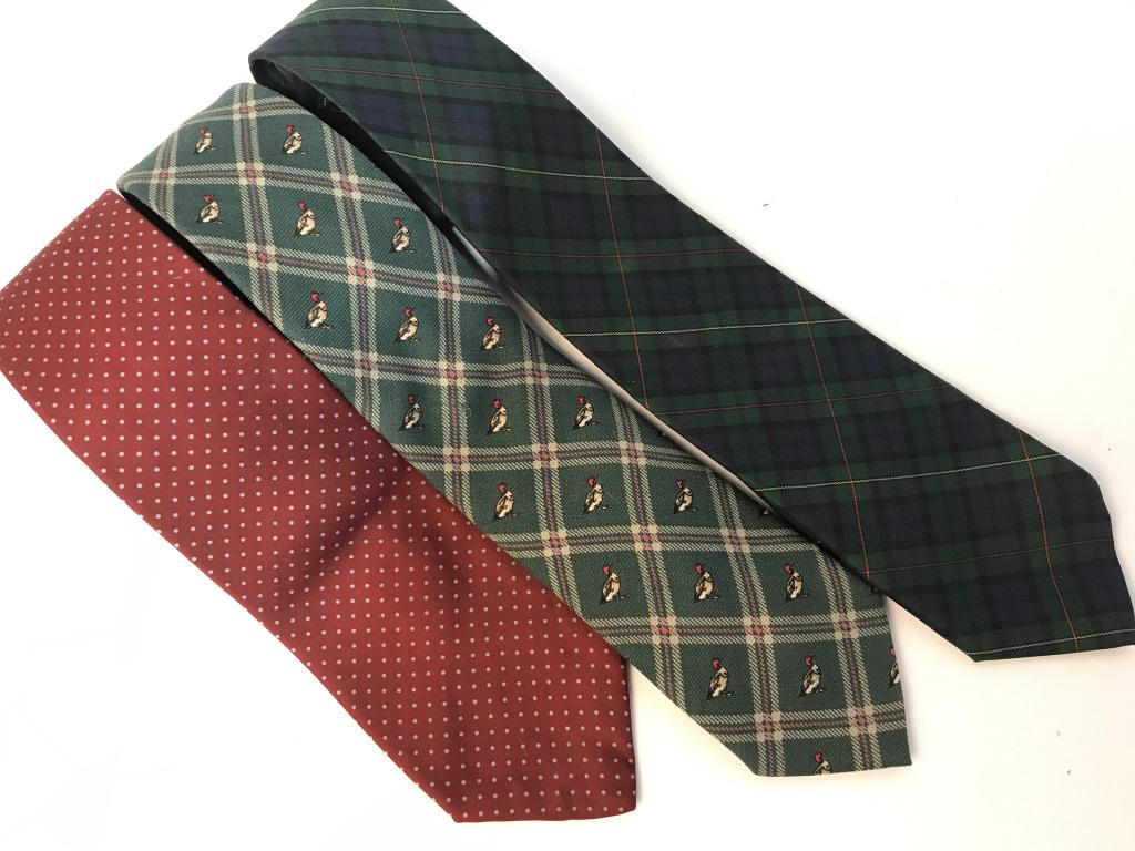 Lot 4 English Designer Paul Stuart Dress Ties: Paul Stuart Green plaid Duck Tie, labeled Made in Italy, 60% wool, 40% silk. Red Brooks Brothers Adjustable Silk Bow Tie, handmade in USA. Paul Stuart Green, Blue Black, & Gold Scottish Plaid Tie, Mad