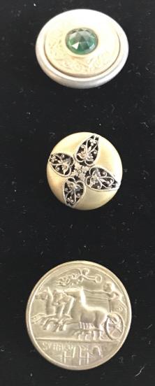 Lot 3 Vintage Buttons: Horse Motif with Syracuse Written on bottom, 1 + in. Center stone button, no loop on back, Gold & Silver tone, 1 /4 in. Filigree and solid metal button, brass tone, 7/8 in. Buttons, Crafts, Arts & Cra