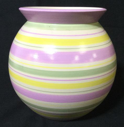 Hand Painted Decorative Earthenware Vase, Peru: This piece is a decorative vase, stoneware pottery, The piece measures approx 8.5 inches H, and 8.8 inches in diameter. The piece has been colored in pastel tones of lavender, Lemon, and sage green co