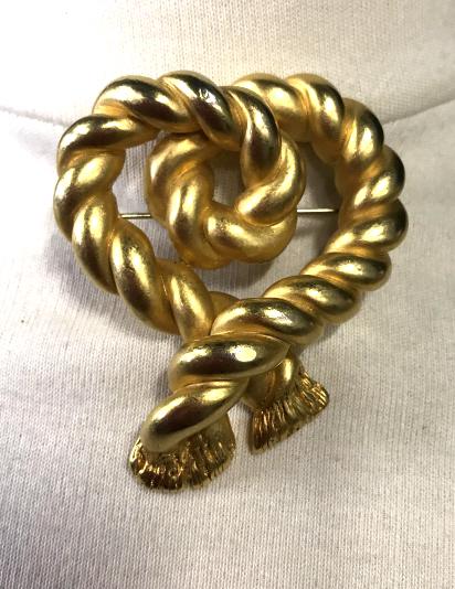 Vintage Signed Designer Jewelry Lot 19: Variety of gold tone metal jewelry- chains, beads, brooches, hoop earrings, bracelets, stylistic pendant chains, more. include JUFREX CICADA/ Ladybug watch pendant, 28 in. chain. Wings open to reveal 