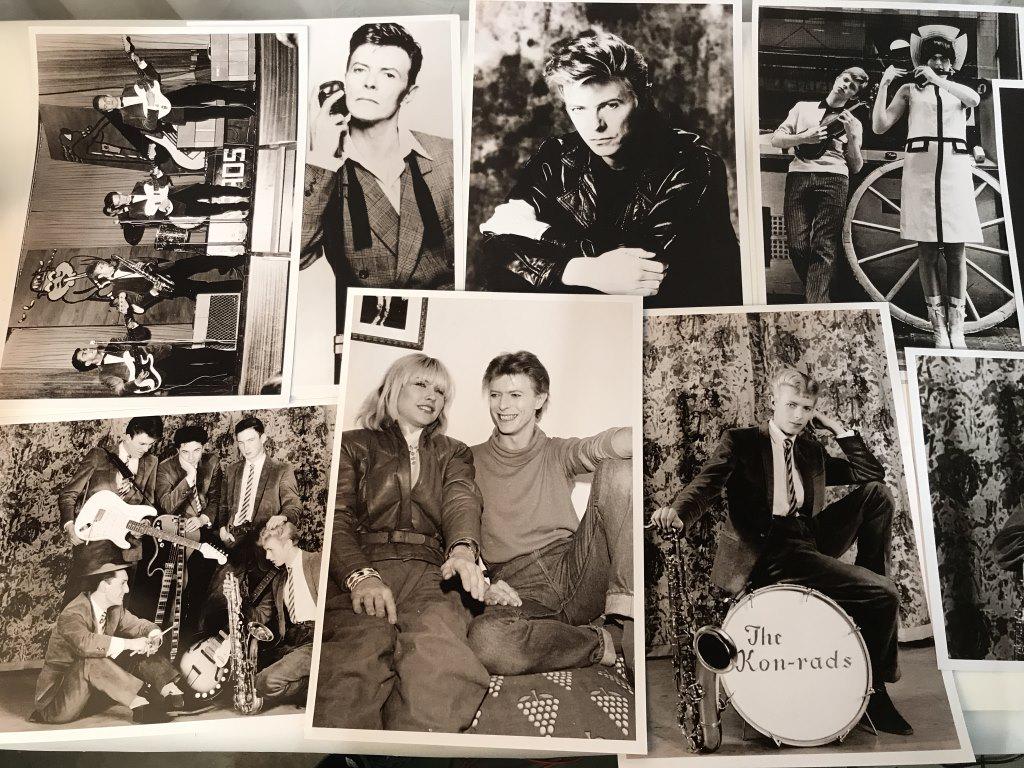 Set 9 David Bowie B& W Photographic Prints: Set 9 David Bowie B& W Photographic Prints Depicting David Bowie at different stages of his career and with other artists including Debbie Harry, each measures approx 11 inches x 16 inches, slight tea