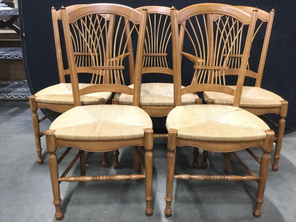 Set 5 Carved Wooden Dining Chairs: Lot includes 4 side chairs & 1 End Chair. Each have stretchers and carved wooden detail. Each chair also has curved spindle detail. Dining chairs, table chairs, side chairs, End Chairs, Set Of chair, 