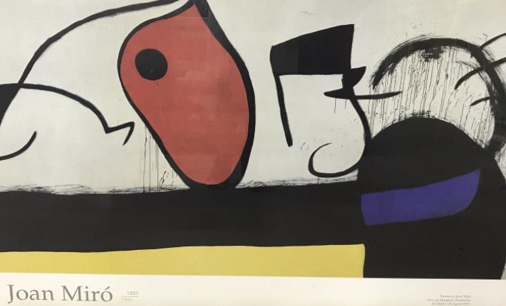 Framed Joan Miro 1993 Exhibition Poster Print: Framed exhibition poster print of Joan Miro’s 1993 exhibition in Barcelona, Spain. Poster depicts one of Miro’s artworks, along with dates and location of exhibition along the bottom of image. Fra