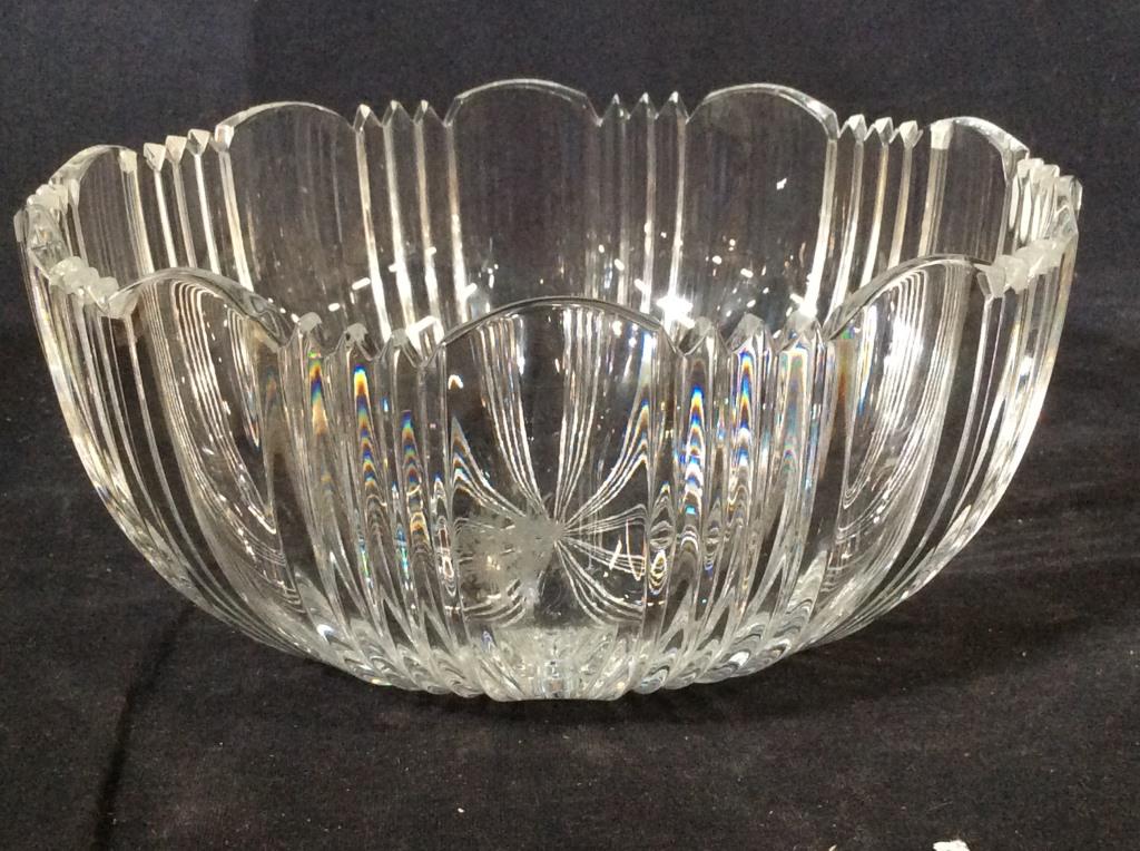 Signed Sawtooth rim Crystal Bowl: Crystal Bowl. Marked M on underside. Partial sawtooth and smooth rim. Cut crystal design. 8 in. wide, 3.5 in ht. Crystal Ware, Tabletop Decor & Accessory, Crystal Bowl, M, Signed M Crystal, Centerpiec