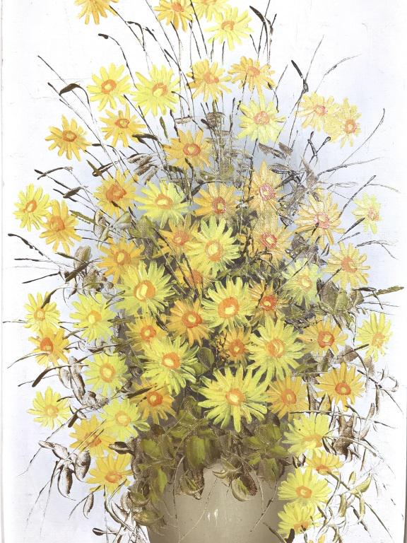 Signed Framed Oil on Canvas Daisy Bouquet: This is a framed oil painting, the work has been done on canvas. The piece is set in a cream colored frame. The work depicts a potted bouquet of daisies. The piece is signed Margo in the lower right c