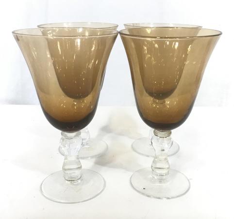 Set 4 Clear / Amber Glass Tulip Stemware: Tulip goblets, hand formed glass, couple have more amber color than others, short stemmed, 7.5 in. Tall , diameter 4 1/4 in. Wine glasses, stemware, Amber glass drinking vessels, water glasses, Art gl