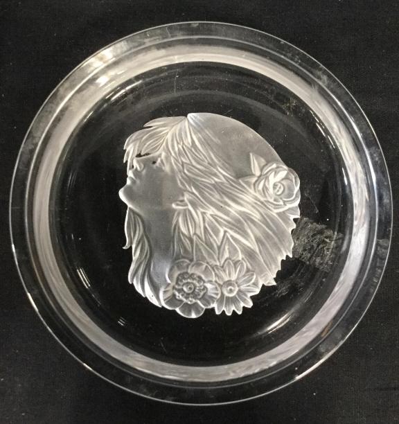 Frosted Female Portrait Glass Coaster: Coaster appears to be glass , Possibly Crystal. Piece has frosted detail depicting a side profile of female figure. Piece measures approx 5 inches wide. Coaster, Glass coaster, frosted glass coaster.