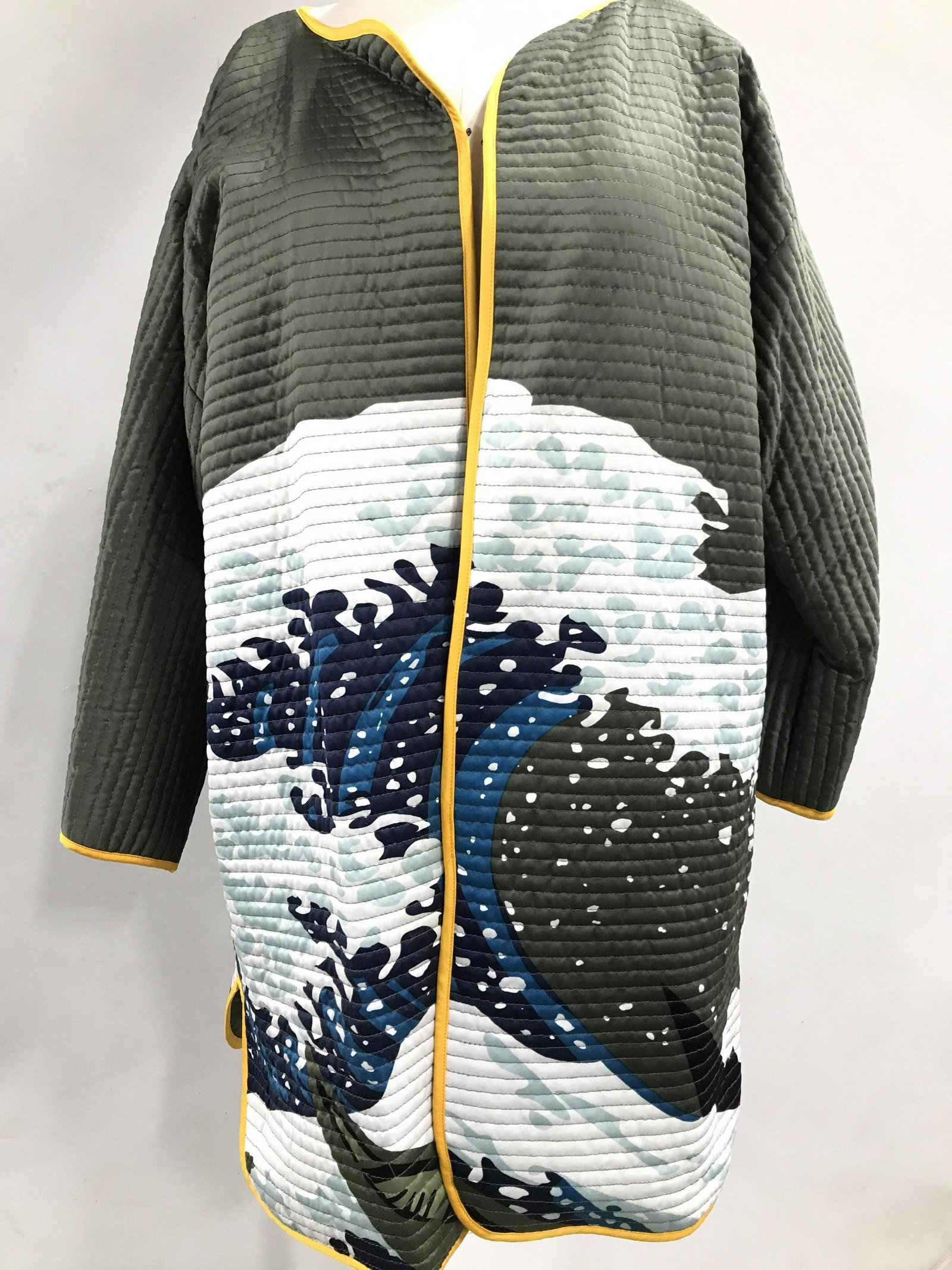 Asian Style Silk Quilted Fashion Jacket Blazer: Reversible Asian Inspired Quilted Jacket, Size Small/Med. contemporary Asian Style, all silk, one side pattern with straight stitch quilting, reverse side solid block colors of Sage Green, White, with