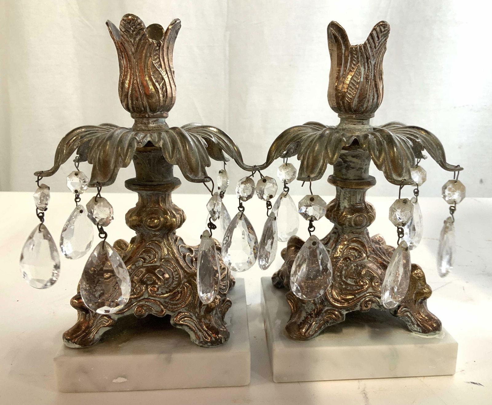 Vintage Signed Crystal Metal Garniture Set: Centerpiece pedestal bowl crystal, metal and marble, with leaf design base, hanging prism crystals and cut crystal bowl, measures hit 10 inches diameter app 9 inches, set includes pair of metal crysta