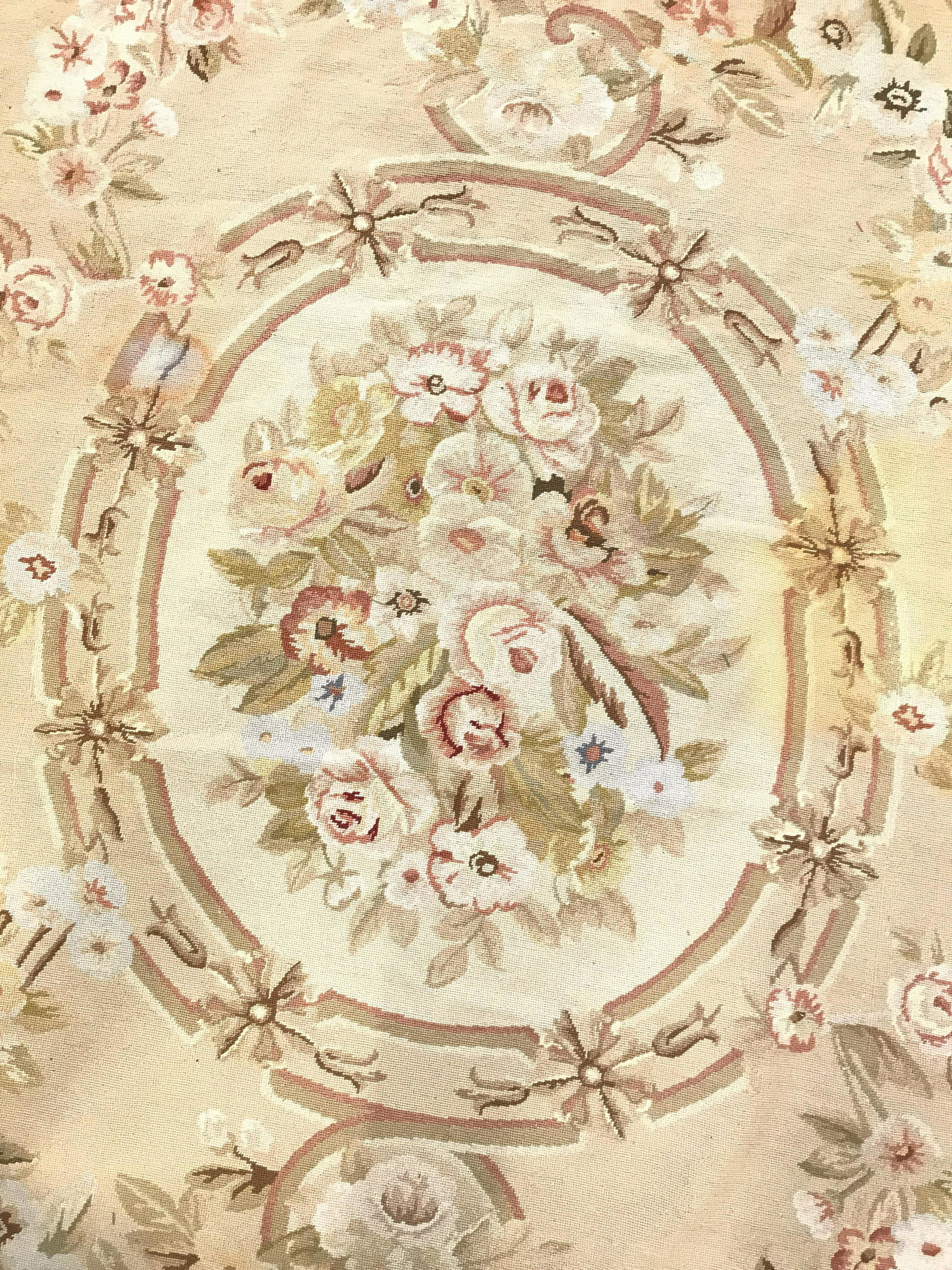 Antique French Handmade Aubusson Rug: Rug is handmade and appears to be wool. Piece has Needlepoint style weaving. Piece has multi toned floral vine and leaf detail. Aubusson rug, antique rug, French rug, Needlepoint rug, floral rug, rug,