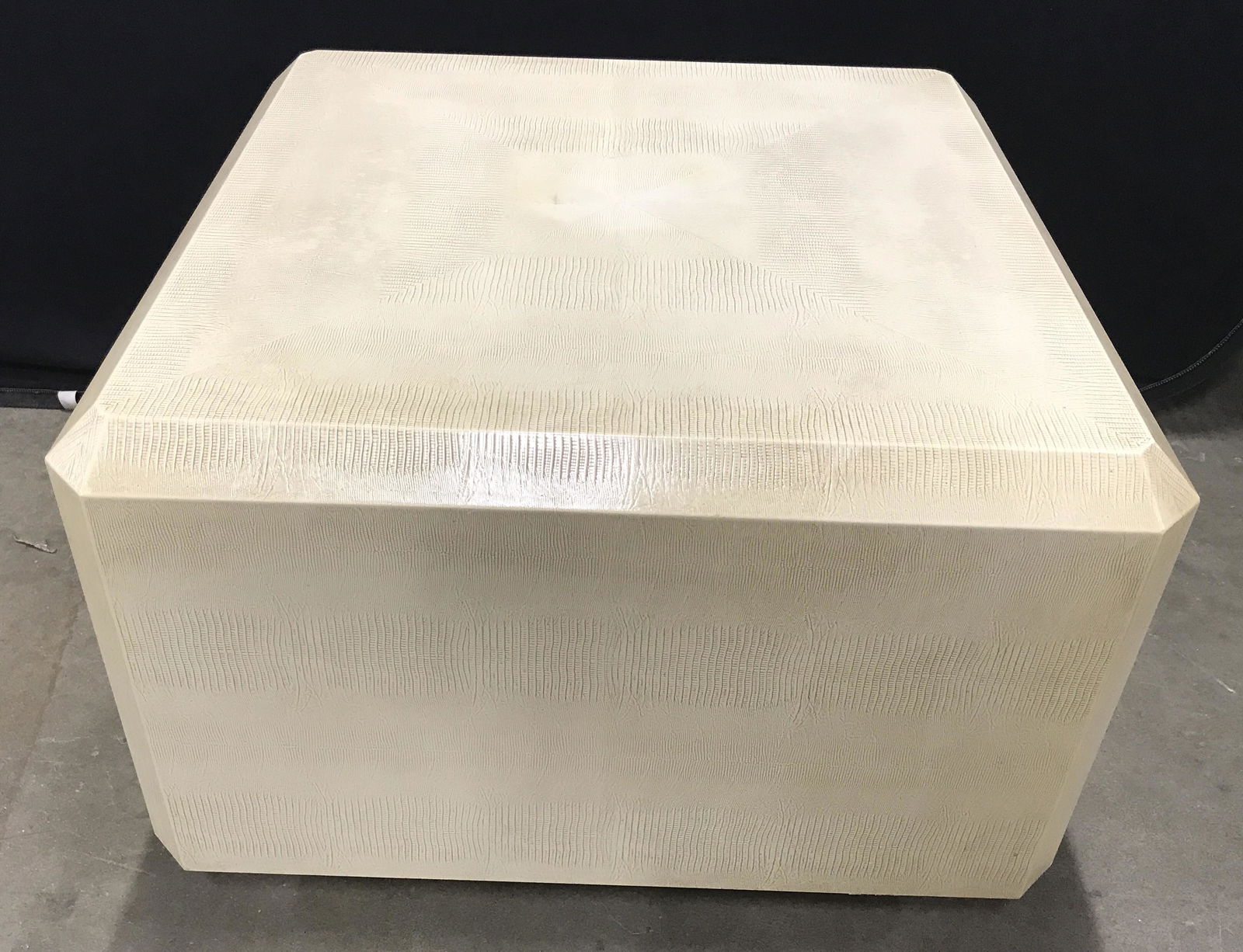 Vintage Snake Skin Style Coffee Side Table: Vintage Snake Skin Style Coffee table, Side Table, Low Table, Drinks Table, square shaped with cream toned Imitation snakeskin design, measures approximately 30 inches square x 20.5 inches tall, some