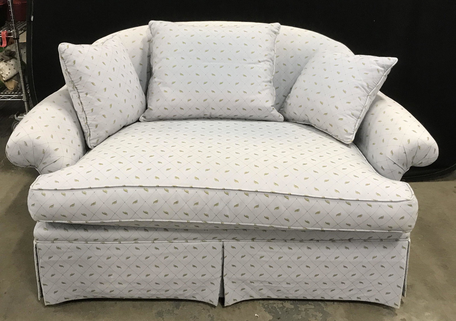 Custom Upholstered Love Seat w Toss Pillows: Love seat, settee, small sofa with set back scrolled arms, curved back and three matching toss pillows, property of Wilton Connecticut Estate, piece measures app ht 32 inches length 55 inches depth ap