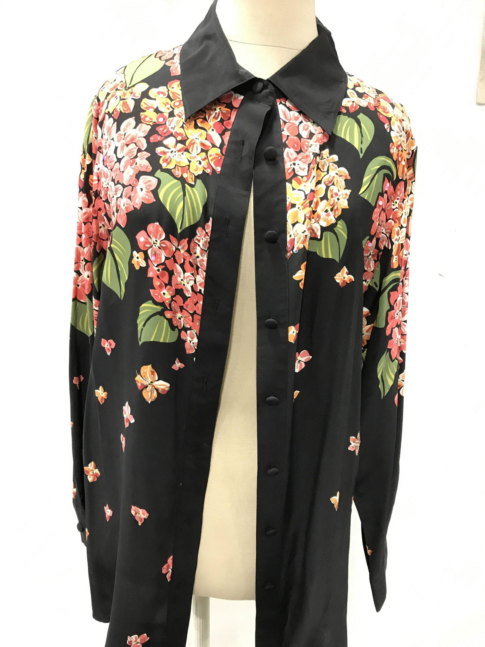 Bob Mackie Wearable Art Blouse Apr 15, 2020 The Benefit Shop