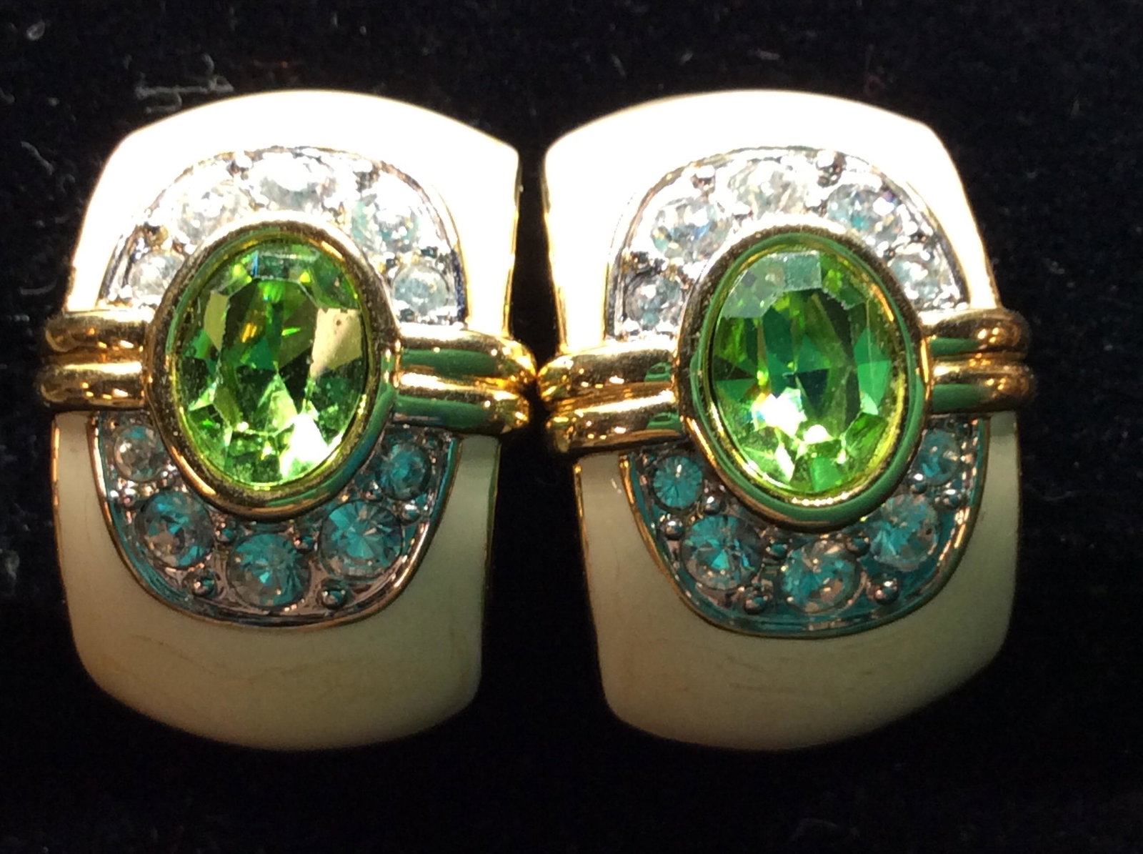 Lot 4. Marvella Pearl Style & KJL Enamel Clip Ons: Luxury Designer Kenneth Jay Lane Enamel Clip On Earrings, SIGNED. Cream enamel, gold tone edges, Center Costume Crystal bezel Set with Clear Rhinestone halo. 1 in. L, .5 in. W. Vintage Designer Marvel