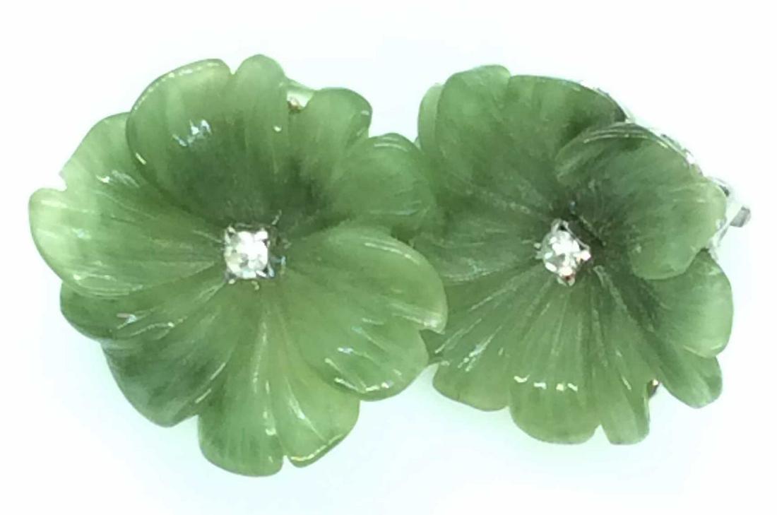 Luxe Designer KJL FLOWER Clip On Earrings, more: Green Color resin flower with center rhinestone. Signed Kenneth Jay Lane in verso on Plate. 1 in wide. Additional vintage earrings, one clip needs repair, fresh water pearl style button retro earrings