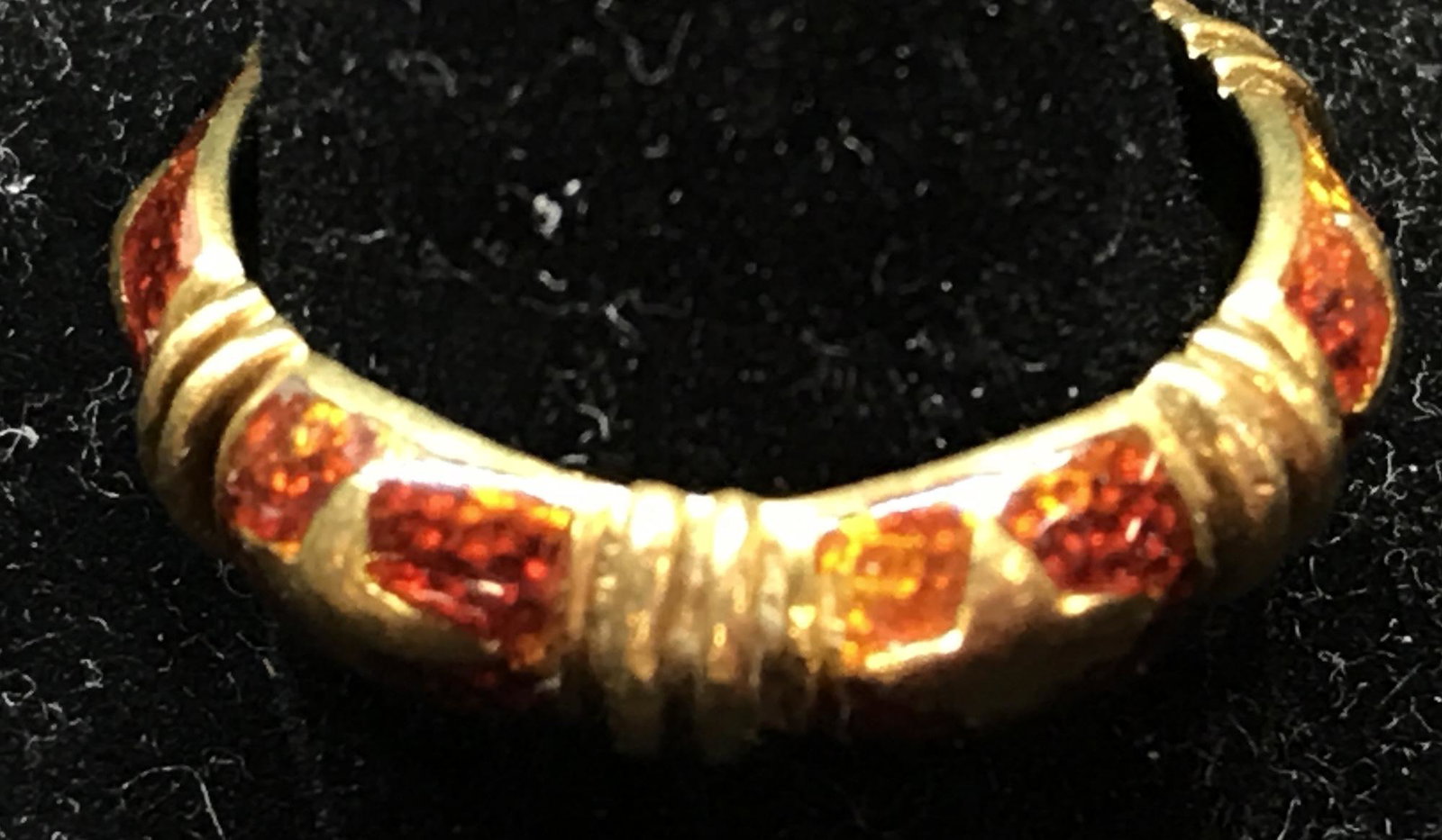 Lot 3 Enameled & Gold Tone Rings: Burgundy & Black enamel ring, app size 8.5-9. Gold tone star Amber enamel ring, app size 7. Thin Green enamel & gold tone ring ring, size 6-6.5. Rings, Fashion Rings, enamel & gold tone rings, ladies 