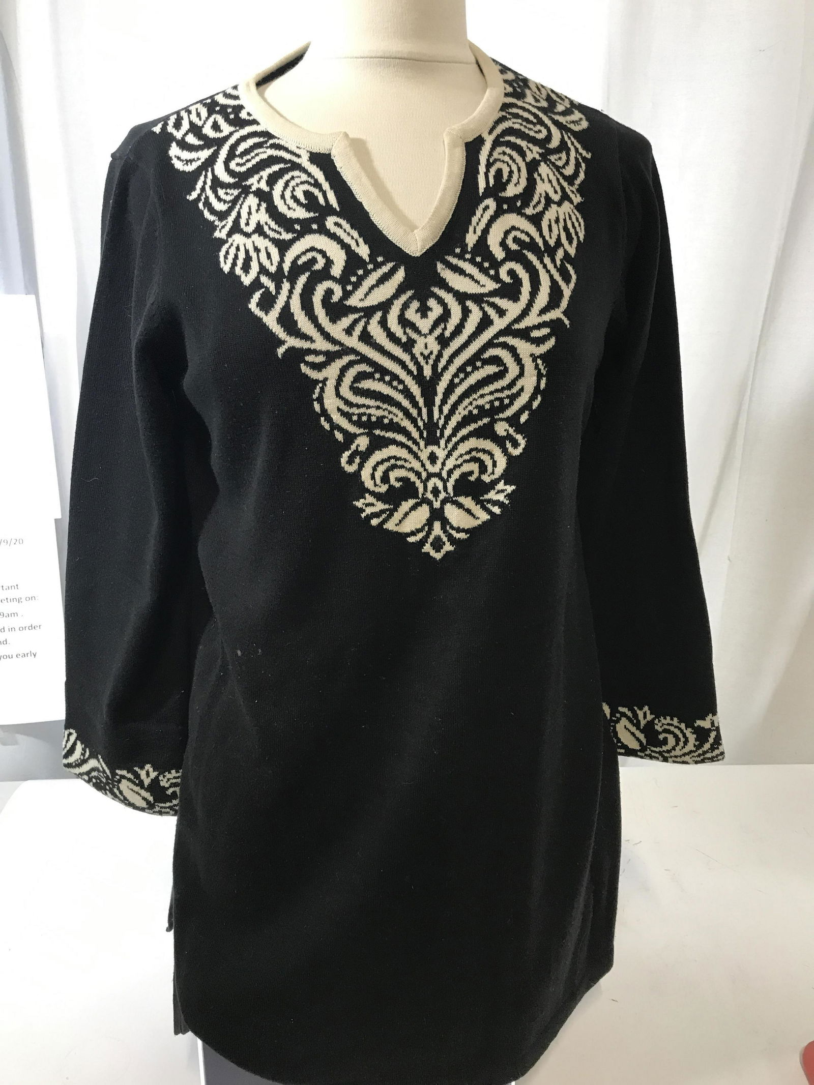 Susan Graver wide sleeve Sweater, size Med.: Long sweater, black, with front floral/ scroll design in white, half Crew neck with frontal V. 55% Cotton, 45% acrylic. Sweater, Multi season sweater, Black, Susan graver, Designer Sweater, Ladies wea