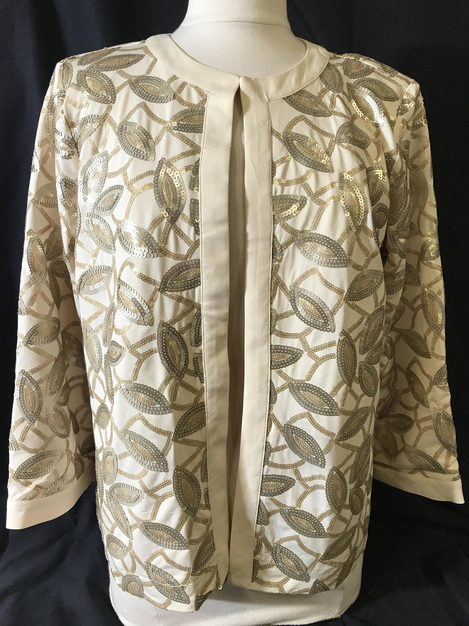 Bob MACKIE Wearable Art Fashion Jacket: Gold & Silver Sequins in floral patterns on cream color fabric. Stylish jacket accessory, lined, size Medium. Polyester & Spandex. Dress Jacket, Wardrobe Fashion Jacket, Bob Mackie, Wearable Art, Sequ