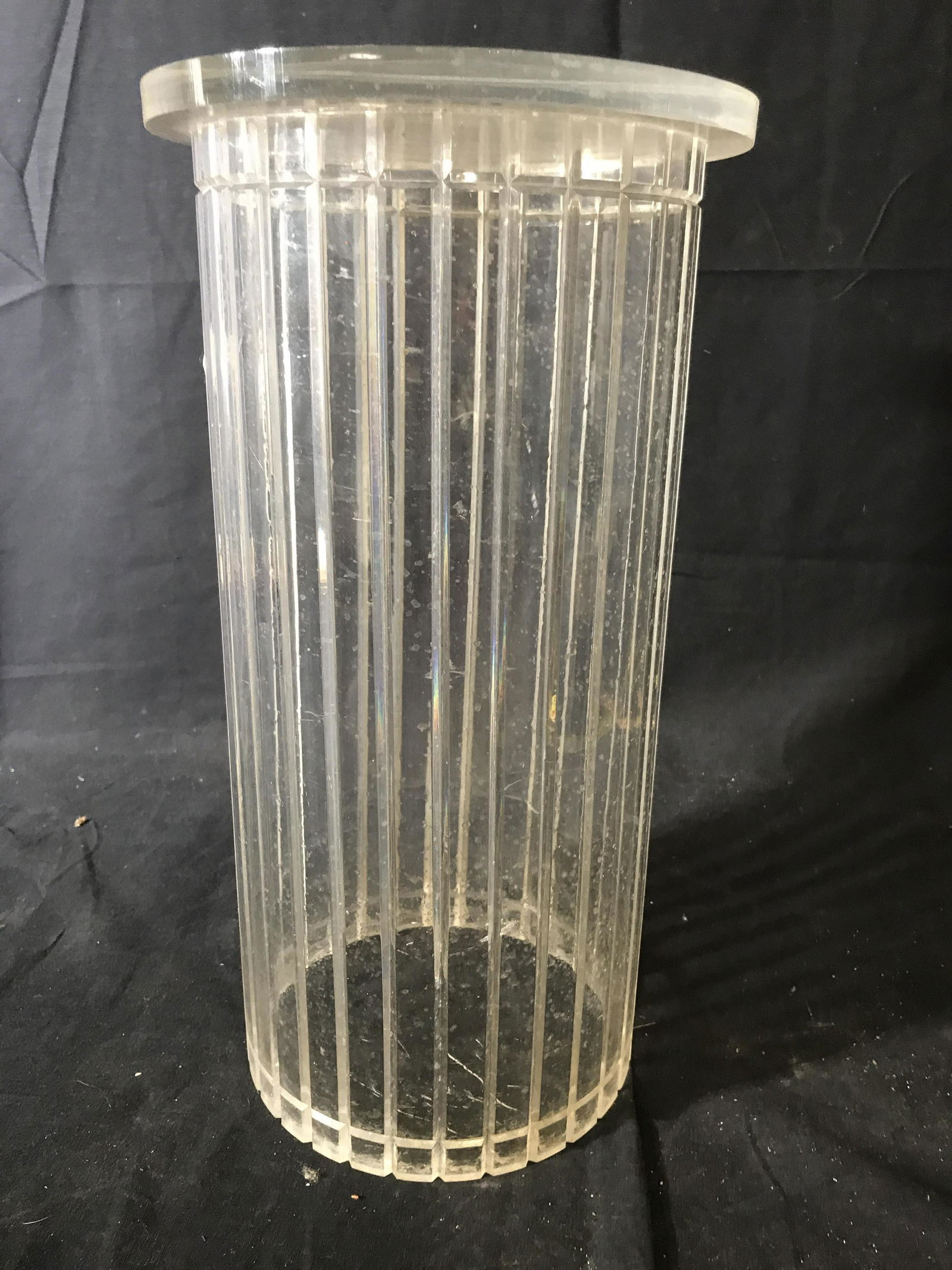 Lucite Umbrella stand or table: One side up as bucket, plant display or umbrella stand, circular base as turned other way, side table drinks table plant stand, ribbed lucite measures ht 16 inches, diameter 8.5 inches