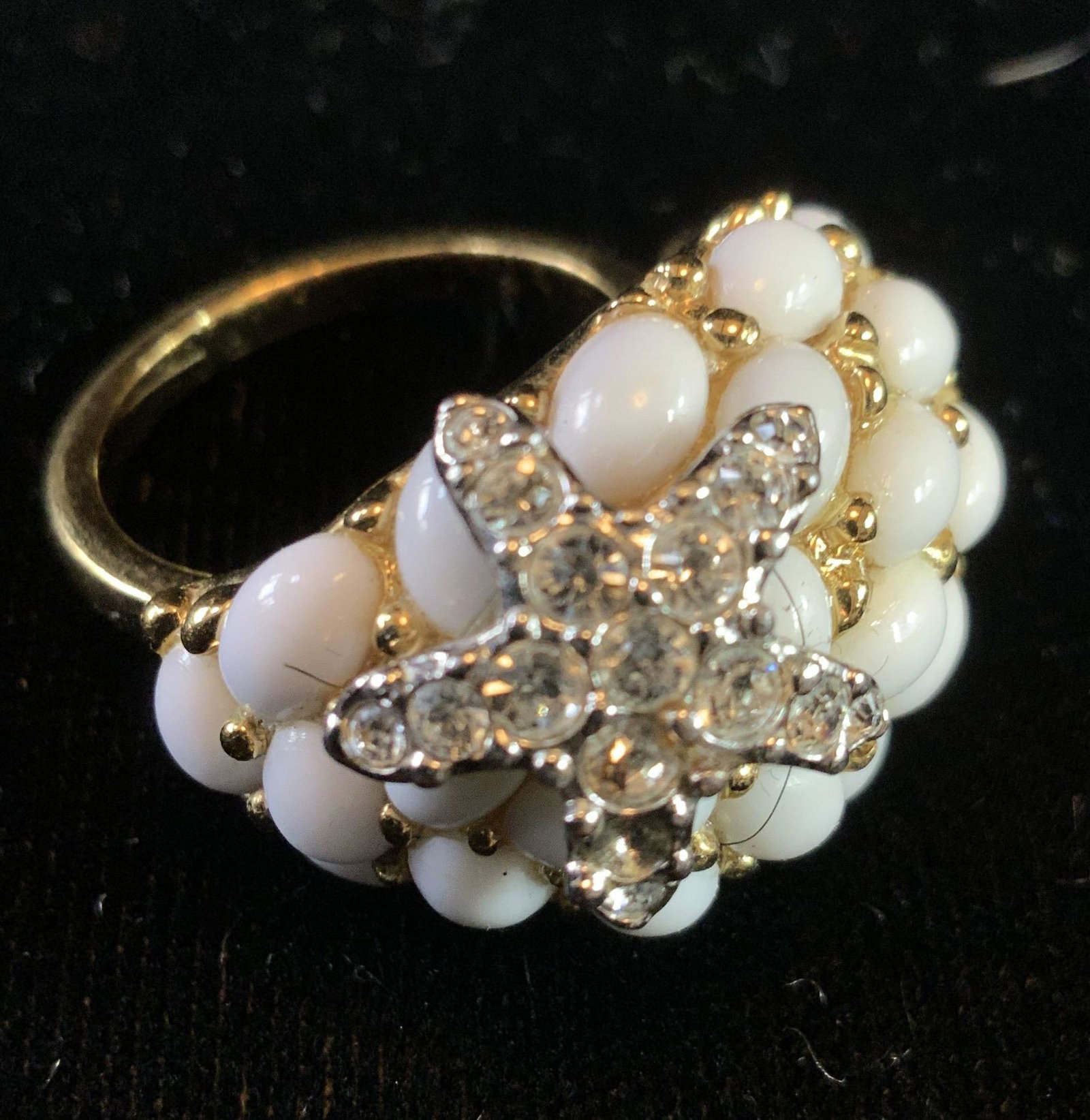 KJL Vintage Starfish Cocktail Ring: Rhinestone starfish on white coral like stones on gold latticed design, width measures app 1 inch, estate jewelry, Kenneth j lane fashion jewelry, vintage cocktail ring